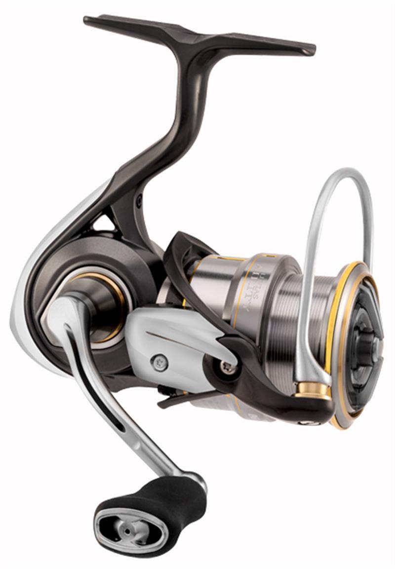 DAIWA LUVIAS AIRITY LT SPIN REEL